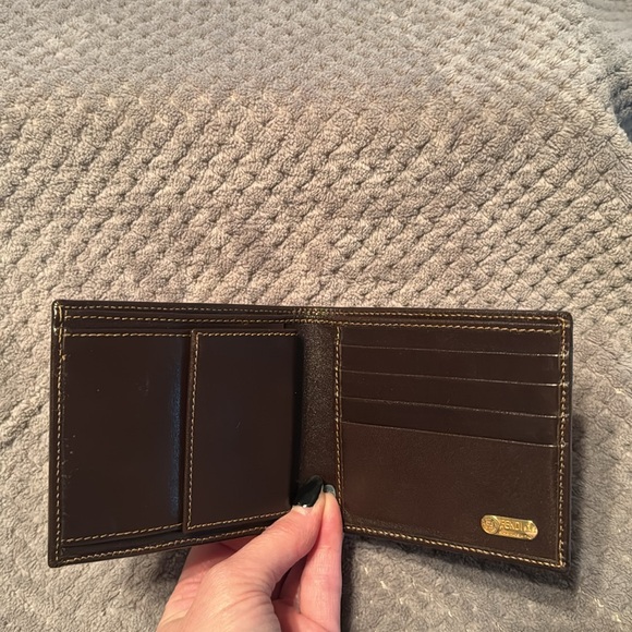 Fendi Men’s Zucca Logo Wallet - Picture 6 of 12